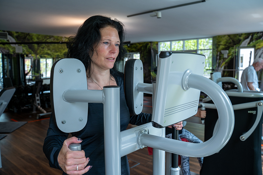 eGym, Digitales Kraft-Zirkeltraining, Ganzkörpertraining